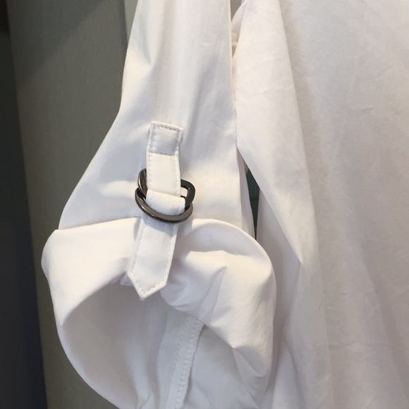 Long enough to wear w/leggings! White tunic blouse - Picture 5 of 5